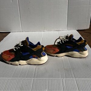 Nike Air Huarache ACG Inspired Campfire Orange shoe black, blue and gold Sz:8.5